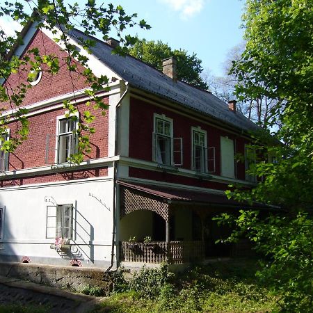 Kalmar Vendeghaz-Vadaszhaz Tornyiszentmiklos Dış mekan fotoğraf